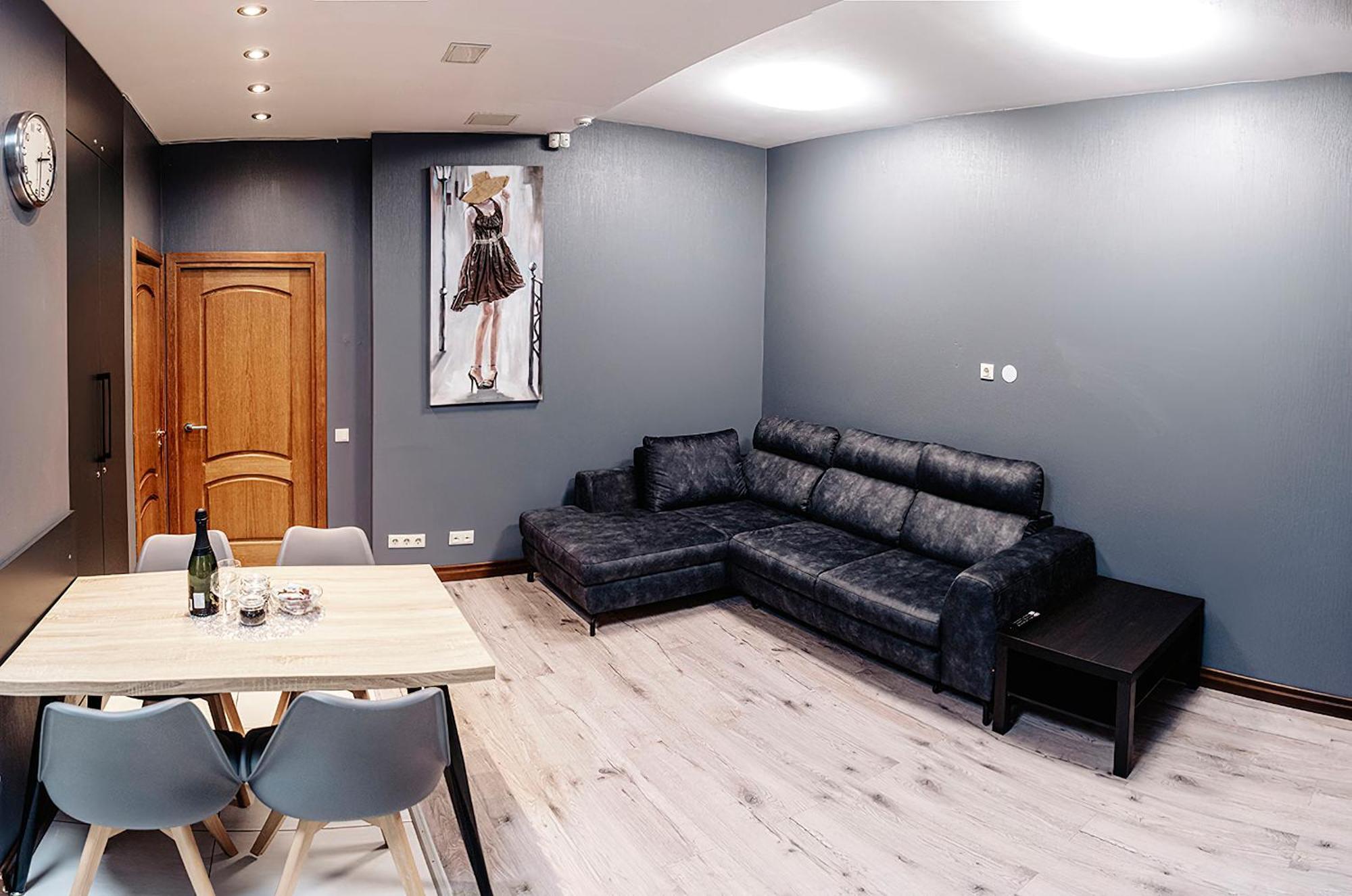 Riga Central Apartments - Skolas Str. Parking Nearby Екстериор снимка